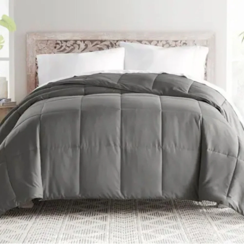 Bedding Outlet Gray All Season Bed in a Bag Luxury Full / Queen 8 Piece. NIB